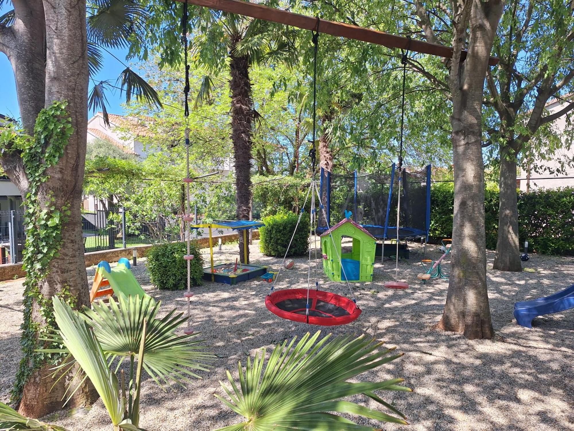 Apartments Modrusan Ρόβινι Εξωτερικό φωτογραφία