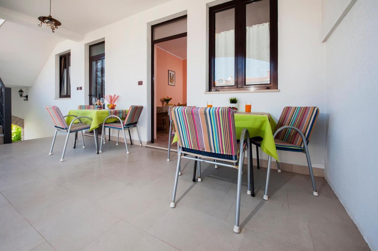 Apartments Modrusan Ρόβινι Εξωτερικό φωτογραφία